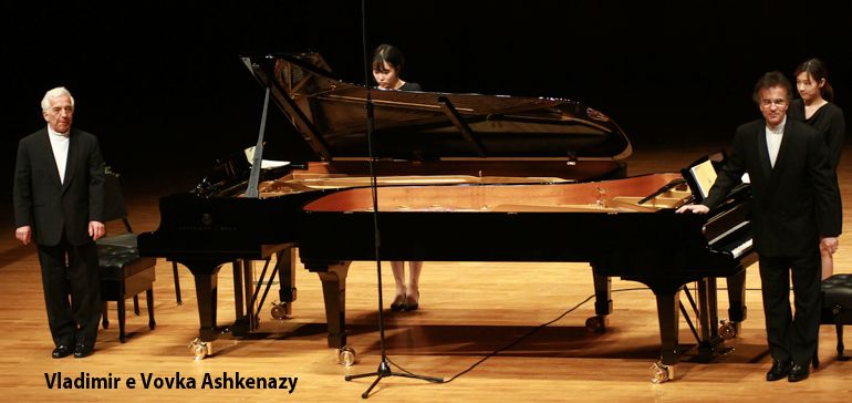 Un evento eccezionale al Teatro di Milano che il 28 aprile ospiterÃ  Vladimir e Vovka Ashkenazy il cui ricavato sarÃ  devoluto all\'Istituto Don Orione.